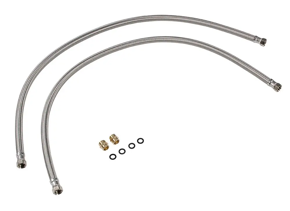 Schlauchset von Grünbeck mit zwei flexiblen, metallummantelten Schläuchen und beiliegenden Verbindungsteilen sowie O-Ringen zur sicheren Installation.